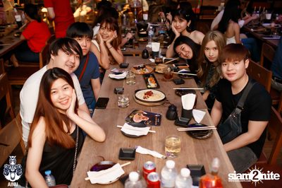 Saturday Night at Ainu Bar — photo 12