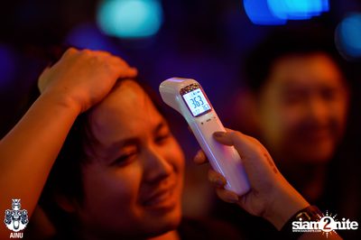 Saturday Night at Ainu Bar — photo 28