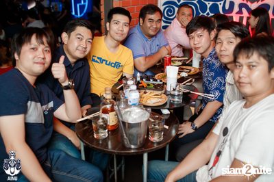 Saturday Night at Ainu Bar — photo 49