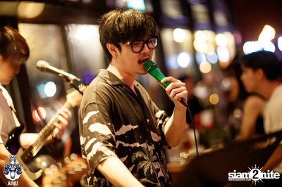 Saturday Night at Ainu Bar — photo 75