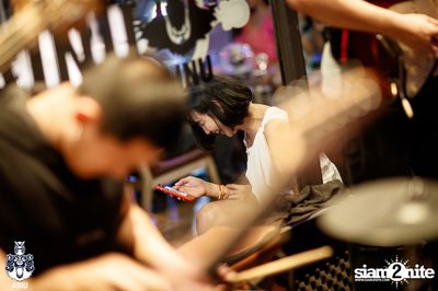 Saturday Night at Ainu Bar — photo 77