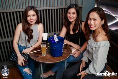 Saturday Night at Ainu Bar — photo 100