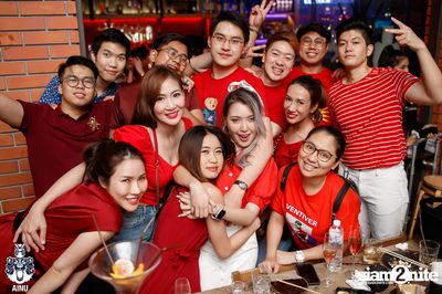 Saturday Night at Ainu Bar — photo 103