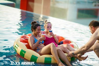 5 ปี amBar Pool Party ที่ Four Points by Sheraton — photo 45