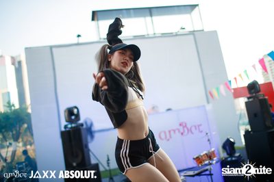 5 ปี amBar Pool Party ที่ Four Points by Sheraton — photo 58