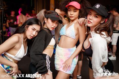 5 ปี amBar Pool Party ที่ Four Points by Sheraton — photo 147