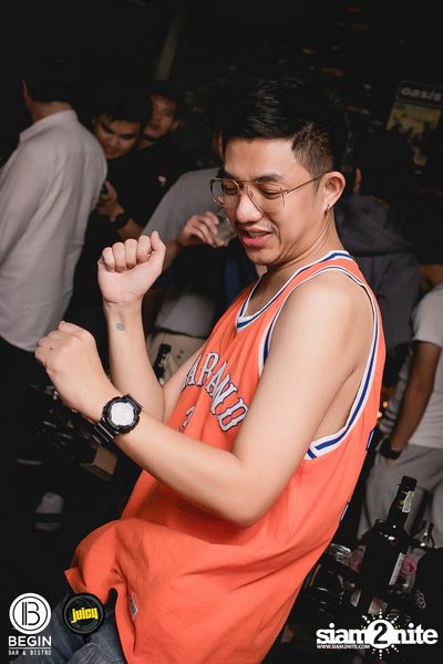 Back 2 the 90s Party #2 ที่ Begin Bar — photo 145