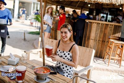 Hoegaarden: What a Sur-Pint Live in Chonburi | Seafood Club Bangsaen — photo 97