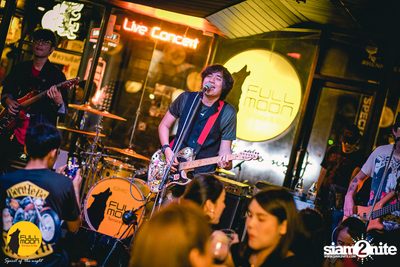 Sek Loso at Fullmoon Terrace & Bar — photo 25