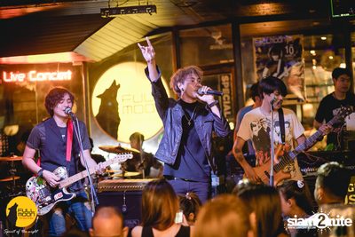 Sek Loso at Fullmoon Terrace & Bar — photo 54