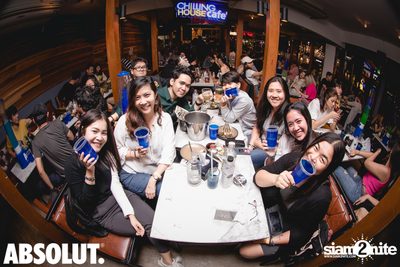 คอนเสิร์ต KLEAR ที่ Chilling House Cafe — photo 112