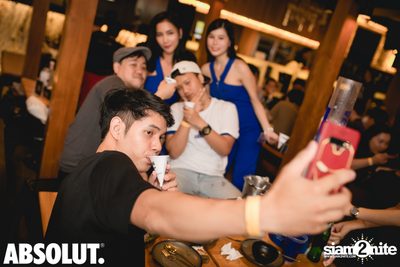 คอนเสิร์ต KLEAR ที่ Chilling House Cafe — photo 126