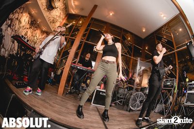 คอนเสิร์ต KLEAR ที่ Chilling House Cafe — photo 148