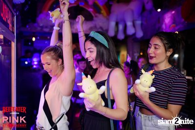 Unicorn Party - Ladies Night | Revolucion Cocktail — photo 5