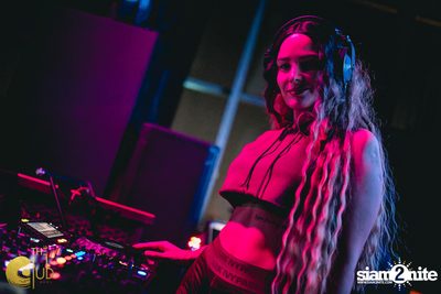 DJ Flash (BEL) ที่ The Club at Koi — photo 6