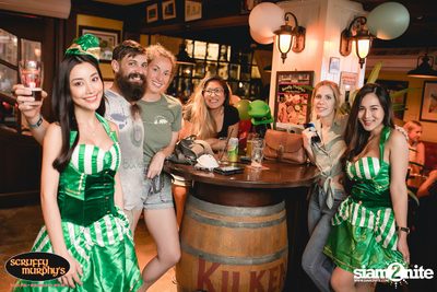 St.Patrick's Day ที่ Scruffy Murphy's — photo 31