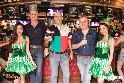 St.Patrick's Day ที่ Scruffy Murphy's — photo 38