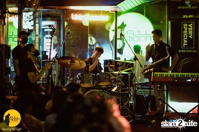 Fullmon Terrace & Bar presents Mean — photo 30