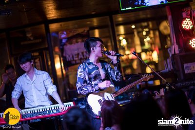 Fullmon Terrace & Bar presents Mean — photo 35