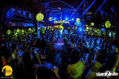 Fullmon Terrace & Bar presents Mean — photo 43