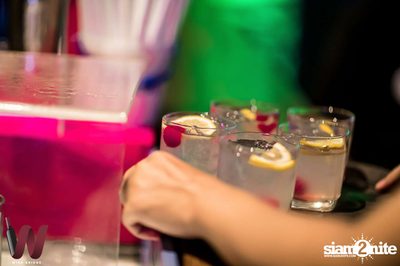 K-Pop Night at Wine Bridge — photo 2