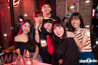 K-Pop Night at Wine Bridge — photo 17