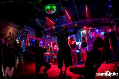 K-Pop Night at Wine Bridge — photo 26
