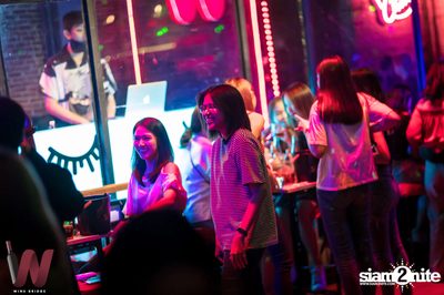 K-Pop Night at Wine Bridge — photo 29