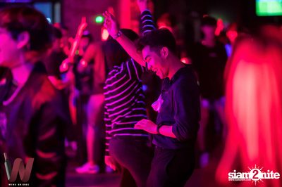 K-Pop Night at Wine Bridge — photo 32