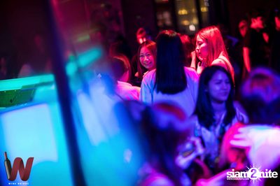 K-Pop Night at Wine Bridge — photo 36