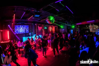 K-Pop Night at Wine Bridge — photo 61