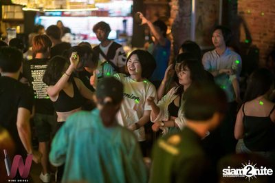 K-Pop Night at Wine Bridge — photo 74