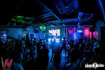 K-Pop Night at Wine Bridge — photo 81