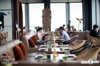 Saturday Night at King Power Mahanakhon — photo 4