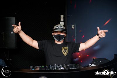 Grand Opening at Luna Lounge — photo 2