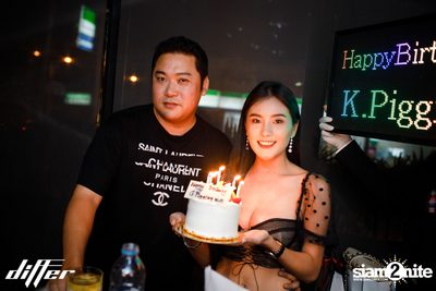 Zom Marie at Differ Pattaya — photo 81