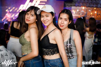 Zom Marie at Differ Pattaya — photo 90