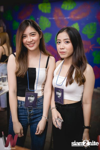 Lazyloxy x ส้มมารี at Wine Bridge — photo 14