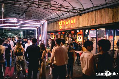Lazyloxy x ส้มมารี at Wine Bridge — photo 17