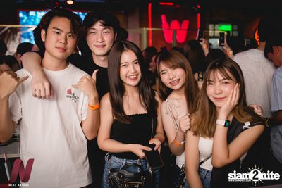 Lazyloxy x ส้มมารี at Wine Bridge — photo 24