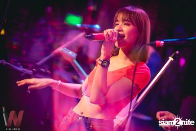 Lazyloxy x ส้มมารี at Wine Bridge — photo 28