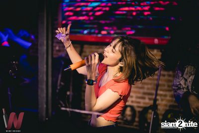 Lazyloxy x ส้มมารี at Wine Bridge — photo 55