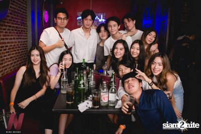 Lazyloxy x ส้มมารี at Wine Bridge — photo 57