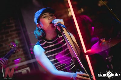 Lazyloxy x ส้มมารี at Wine Bridge — photo 62