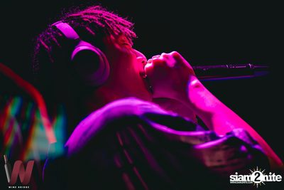 Lazyloxy x ส้มมารี at Wine Bridge — photo 93