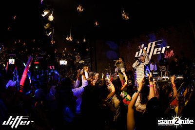 UrboyTJ ที่ ดิฟเฟอร์ ผับ พัทยา — photo 49