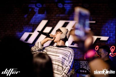 UrboyTJ ที่ ดิฟเฟอร์ ผับ พัทยา — photo 53