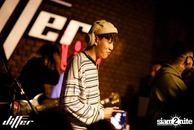 UrboyTJ ที่ ดิฟเฟอร์ ผับ พัทยา — photo 82