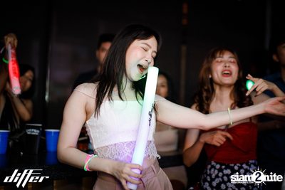 UrboyTJ ที่ ดิฟเฟอร์ ผับ พัทยา — photo 105