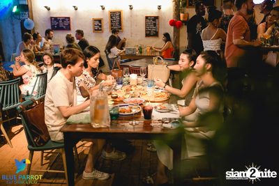 งานครบรอบ 3 ปีที่ร้าน Blue Parrot (อัลบั้ม 2) — photo 30